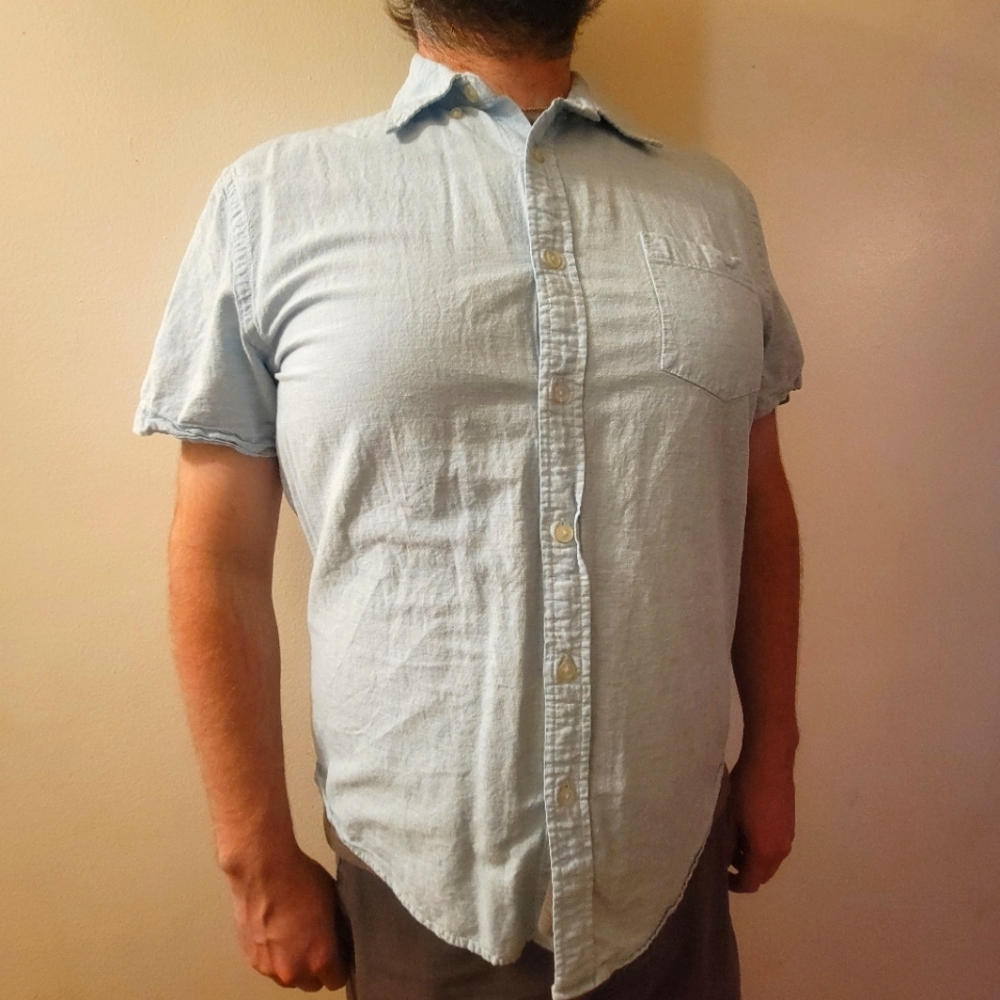 Men's Sonoma Modern Fit Button Down Men's Casual Shirt Size L Large Fits Like XL